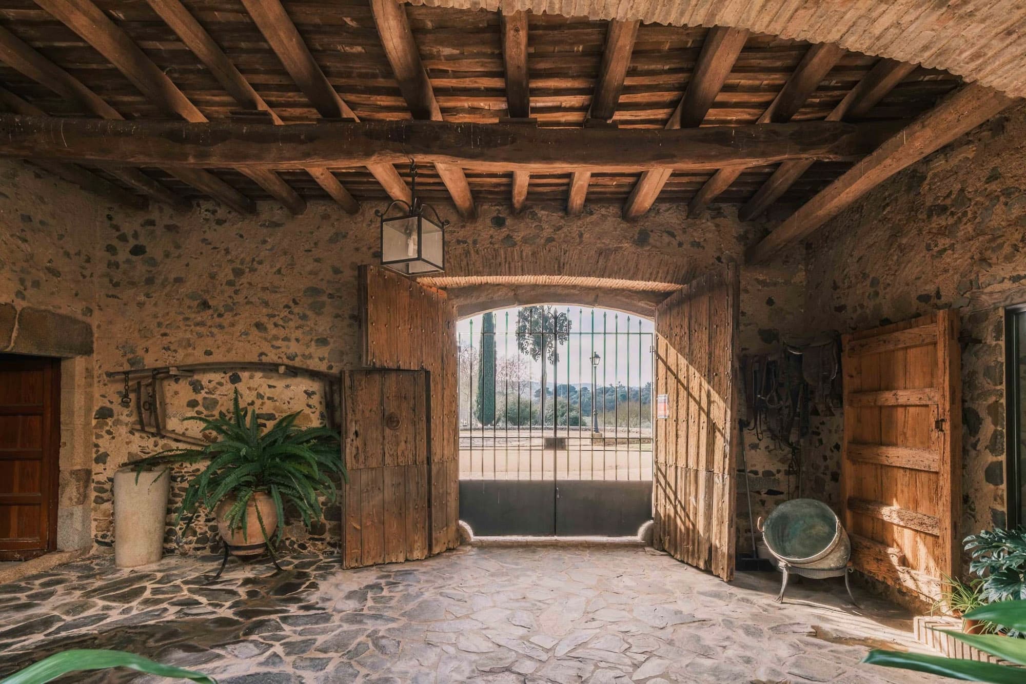 Can Companyo · Patios y terrazas